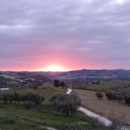 Appartamento Casal Del Sole - L'Ulivo Montefelcino Esterno foto